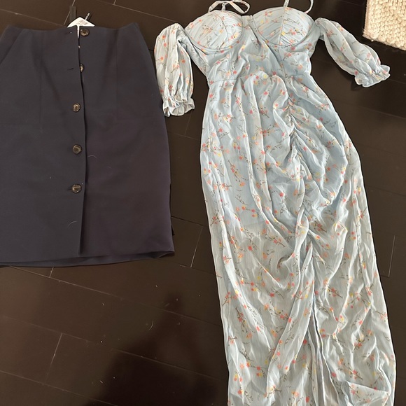 Blue dress - Picture 1 of 3